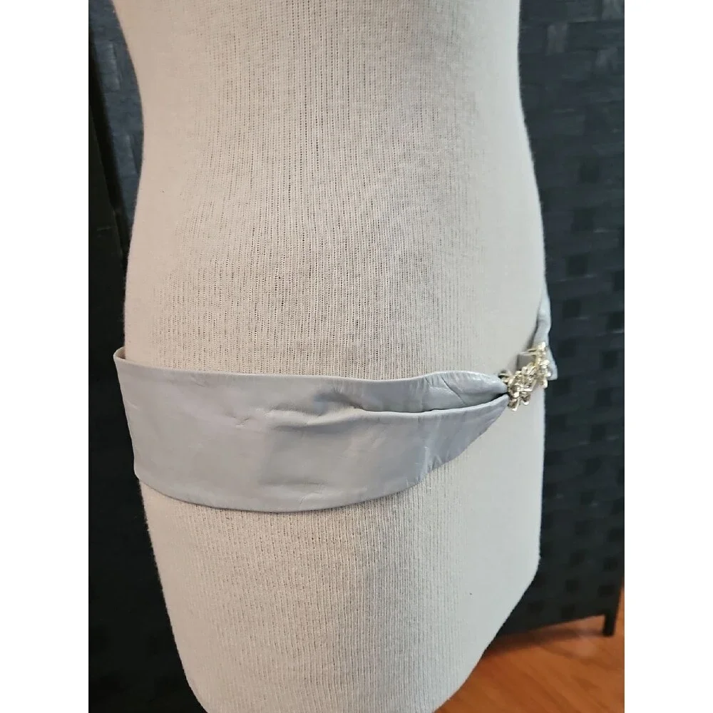 Gray Leather Belt With Silver Tone Butterfly Clasp Small/Medium